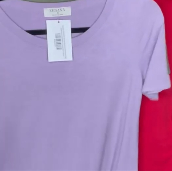 NWT Zenana scoop neck lavender short sleeve tshirt super soft size S - Picture 2 of 7